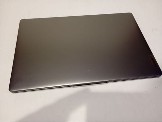 Ультрабук Lenovo IdeaPad Slim 3 15IAH8 / 15.6" (1920x1080) IPS / Intel Core i5-12450H (8 (12) ядра по 3.3 - 4.4 GHz) / 16 GB DDR5 / 512 GB SSD / Intel UHD Graphics / WebCam / Win 11