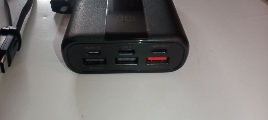 Новий Power Bank Vrurc T2055 / 20000 mAh / 20W / 5V/3A