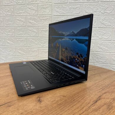 Ультрабук Asus Vivobook 17 F1704VAP / 17.3" (1920x1080) IPS / Intel Core 5 120U (10 (12) ядер по 1.4 - 5.0 GHz) / 8 GB DDR4 / 512 GB SSD NVMe / Intel Graphics / WebCam