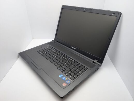 Ноутбук Medion Akoya P8416 / 18.4" (1600x900) TN / Intel Core i3-350M (2 (4) ядра по 2.26 GHz) / 6 GB DDR3 / 500 GB HDD / AMD Radeon HD 4650, 1 GB GDDR3, 128-bit / WebCam / DVD-ROM