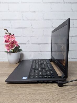 Ноутбук Terra Mobile 1451 / 14" (1920x1080) TN / Intel Core i3-5020U (2 (4) ядра по 2.2 GHz) / 8 GB DDR3 / 128 GB SSD / Intel HD Graphics 5500 / WebCam / Без АКБ