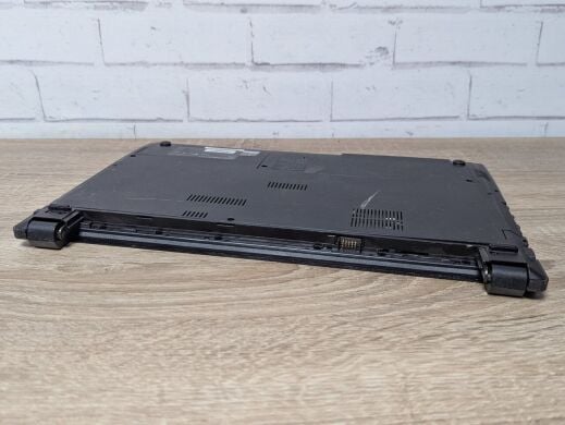 Ноутбук Terra Mobile 1451 / 14" (1920x1080) TN / Intel Core i3-5020U (2 (4) ядра по 2.2 GHz) / 8 GB DDR3 / 128 GB SSD / Intel HD Graphics 5500 / WebCam / Без АКБ