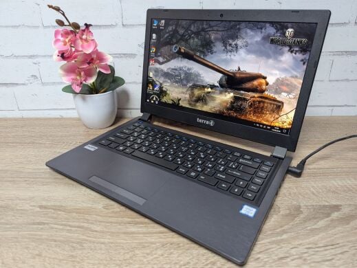 Ноутбук Terra Mobile 1451 / 14" (1920x1080) TN / Intel Core i3-5020U (2 (4) ядра по 2.2 GHz) / 8 GB DDR3 / 128 GB SSD / Intel HD Graphics 5500 / WebCam / Без АКБ