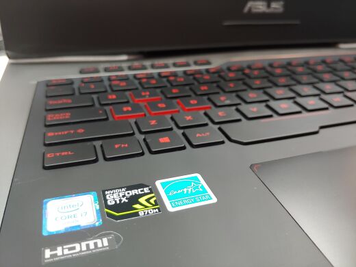 Ігровий ноутбук Asus ROG G752V / 17.3" (1920x1080) IPS LED / Intel Core i7-6700HQ (4 (8) ядра по 2.6 - 3.5 GHz) / 16 GB DDR4 / 256 GB SSD+1000 GB HDD / nVidia GeForce GTX 970M, 3 GB GDDR5, 192-bit / WebCam / DVD-RW