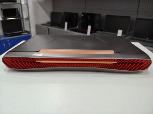 Ігровий ноутбук Asus ROG G752V / 17.3" (1920x1080) IPS LED / Intel Core i7-6700HQ (4 (8) ядра по 2.6 - 3.5 GHz) / 16 GB DDR4 / 256 GB SSD+1000 GB HDD / nVidia GeForce GTX 970M, 3 GB GDDR5, 192-bit / WebCam / DVD-RW