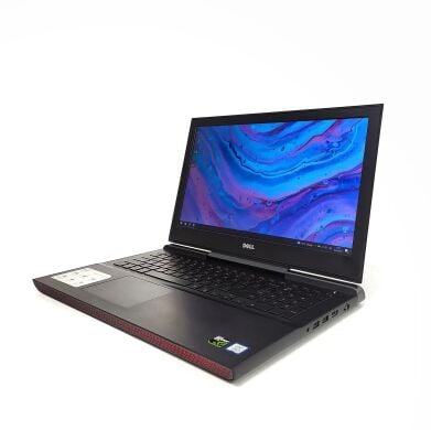 Игровой ноутбук Dell Inspiron 15 7000 / 15.6" (1920x1080) TN / Intel Core i5-7300HQ (4 ядра по 2.5 - 3.5 GHz) / 8 GB DDR4 / 500 GB SSD / nVidia GeForce GTX 1050, 4 GB GDDR5, 128-bit / WebCam / HDMI