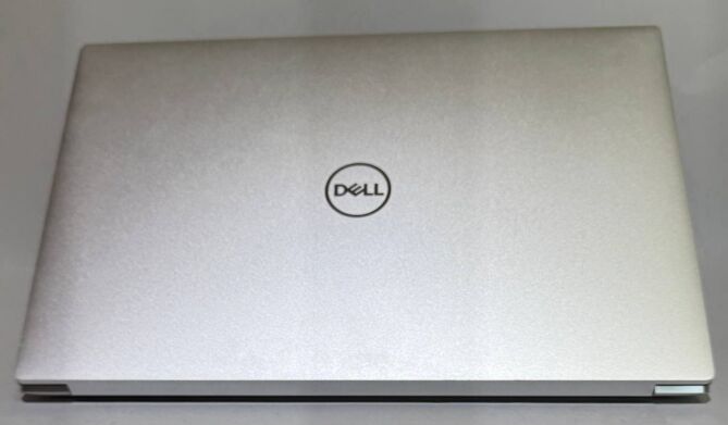 Игровой ноутбук Dell XPS 15 9500 / 15.6" (1920x1200) IPS / Intel Core i7-10750H (6 (12) ядра по 2.6 - 5.0 GHz) / 32 GB DDR4 / 256 GB SSD + 256 GB SSD / nVidia GeForce GTX 1650 Ti, 4 GB GDDR6, 128-bit / WebCam