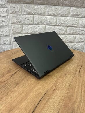 Ігровий ноутбук HP Omen 15z-en100 / 15.6" (2560x1440) IPS / AMD Ryzen 7 5800H (8 (16) ядер по 3.2 - 4.4 GHz) / 16 GB DDR4 / 512 GB SSD / nVidia GeForce RTX 3070, 8 GB GDDR6, 256-bit / WebCam Ігровий ноутбук HP Omen 15z-en100 / 15.6" (2560x1440) IPS / AMD Ryzen 7 5800H (8 (16) ядер по 3.2 - 4.4 GHz) / 16 GB DDR4 / 512 GB SSD / nVidia GeForce RTX 3070, 8 GB GDDR6, 256-bit / WebCam