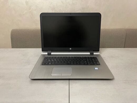 Ігровий ноутбук HP ProBook 470 G3 / 17.3" (1600x900) TN / Intel Core i5-6200U (2 (4) ядра по 2.3 - 2.8 GHz) / 8 GB DDR4 / 128 GB SSD + 500 GB HDD / AMD Radeon R7 M340, 2 GB DDR3, 64-bit / WebCam / DVD-RW / HDMI