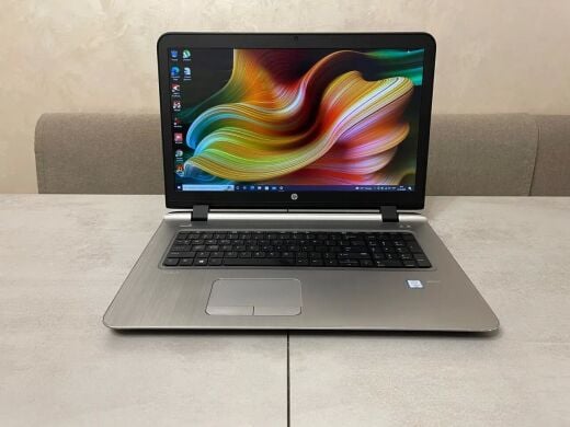 Ігровий ноутбук HP ProBook 470 G3 / 17.3" (1600x900) TN / Intel Core i5-6200U (2 (4) ядра по 2.3 - 2.8 GHz) / 8 GB DDR4 / 128 GB SSD + 500 GB HDD / AMD Radeon R7 M340, 2 GB DDR3, 64-bit / WebCam / DVD-RW / HDMI