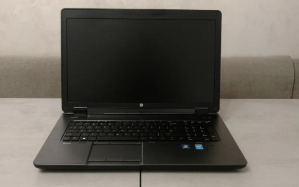 Мобильная рабочая станция HP ZBook 17 / 17.3" (1600x900) TN LED / Intel Core i7-4900MQ (4 (8) ядра по 2.8 - 3.8 GHz) / 16 GB DDR3 / 240 GB SSD / nVidia Quadro K1100M, 2 GB GDDR5, 128-bit / WebCam / DVD-RW