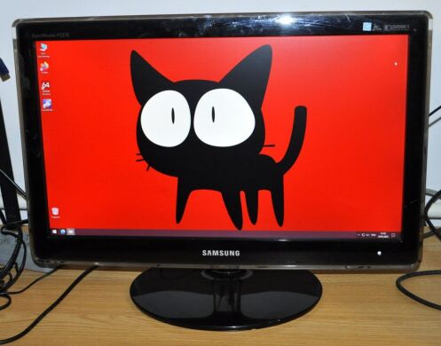 Монитор Б-класс Samsung SyncMaster P2270 / 22" (1920x1080) TN / DVI + Кабели подключения