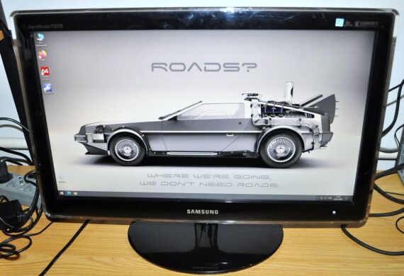 Монитор Б-класс Samsung SyncMaster P2270 / 22" (1920x1080) TN / DVI + Кабели подключения