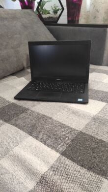 Нетбук Dell Latitude 7280 / 12.5" (1920x1080) IPS / Intel Core i5-7300U (2 (4) ядра по 2.6 - 3.5 GHz) / 8 GB DDR4 / 512 GB SSD / Intel HD Graphics 620 / WebCam / Windows 10 Pro Lic