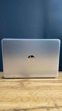 Ноутбук HP EliteBook 745 G4 / 14" (1920x1080) TN / AMD A12-8830B (4 ядра по 2.5 - 3.4 GHz) / 8 GB DDR4 / 256 GB SSD / AMD Radeon R7 Graphics / WebCam