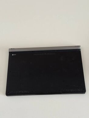 Планшет Б-класс Dell Latitude 7275 2-in-1 / 12.5" (3840x2160) IPS Touch / Intel Core m7-6Y75 (2 (4) ядра по 1.2 - 3.1 GHz) / 8 GB DDR3 / 128 GB SSD / Intel HD Graphics 515 / WebCam / Windows 10 