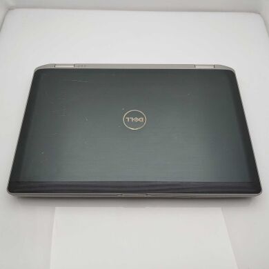 Ноутбук Dell Latitude E6530 Gray / 15.6" (1366x768) TN / Intel Core i7-3540M (2 (4) ядра по 3.0 - 3.7 GHz) / 8 GB DDR3 / 240 GB SSD / WebCam / DVD-RW / USB 3.0