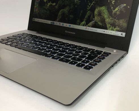 Ультрабук Б-клас Lenovo IdeaPad U41-70 / 14" (1920x1080) TN / Intel Core i5-5200U (2 (4) ядра по 2.2 - 2.7 GHz) / 8 GB DDR3 / 256 GB SSD / Intel HD Graphics 5500 / WebCam / Win 10 Home