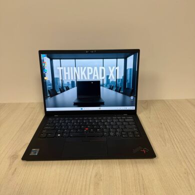 Ультрабук Б-клас Lenovo ThinkPad X1 Carbon Gen 9 / 14" (1920x1200) IPS / Intel Core i7-1165G7 (4 (8) ядра по 2.8 - 4.7 GHz) / 16 GB DDR4 / 512 GB SSD NVMe / Intel Iris Xe Graphics / WebCam Ультрабук Б-клас Lenovo ThinkPad X1 Carbon Gen 9 / 14" (1920x1200) IPS / Intel Core i7-1165G7 (4 (8) ядра по 2.8 - 4.7 GHz) / 16 GB DDR4 / 512 GB SSD NVMe / Intel Iris Xe Graphics / WebCam