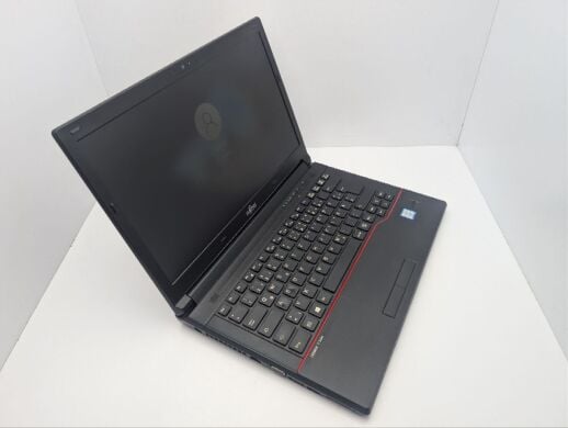 Ноутбук Fujitsu LifeBook E546 / 14" (1366x768) TN / Intel Core i5-6200U (2 (4) ядра по 2.3 - 2.8 GHz) / 8 GB DDR4 / 500 GB HDD / Intel HD Graphics 520 / WebCam