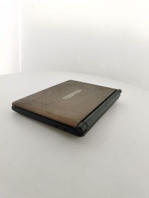 Нетбук Toshiba NB520-11U / 10.1" (1366x768) TN / Intel Atom N570 (2 (4) ядра по 1.66 GHz) / 2 GB DDR3 / 120 GB SSD / Intel GMA 3150 / WebCam / Win 10 Pro Нетбук Toshiba NB520-11U / 10.1" (1366x768) TN / Intel Atom N570 (2 (4) ядра по 1.66 GHz) / 2 GB DDR3 / 120 GB SSD / Intel GMA 3150 / WebCam / Win 10 Pro
