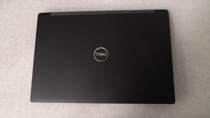 Нетбук Dell Latitude E7290 / 12.5" (1366x768) TN LED / Intel Core i5-7300U (2 (4) ядра по 2.6 - 3.5 GHz) / 8 GB DDR4 / 256 GB SSD / Intel HD Graphics 620 / WebCam Нетбук Dell Latitude E7290 / 12.5" (1366x768) TN LED / Intel Core i5-7300U (2 (4) ядра по 2.6 - 3.5 GHz) / 8 GB DDR4 / 256 GB SSD / Intel HD Graphics 620 / WebCam