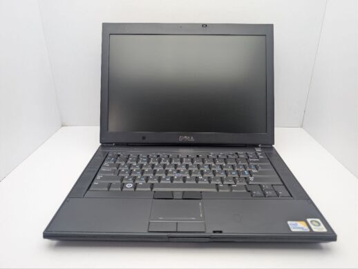 Ноутбук Dell Latitude E6400 / 14" (1280x800) TN / Intel Core 2 Duo P8700 (2 ядра по 2.53 GHz) / 4 GB DDR2 / 250 GB HDD / Intel GMA 4500MHD Graphics / DVD-ROM / АКБ не тримає Ноутбук Dell Latitude E6400 / 14" (1280x800) TN / Intel Core 2 Duo P8700 (2 ядра по 2.53 GHz) / 4 GB DDR2 / 250 GB HDD / Intel GMA 4500MHD Graphics / DVD-ROM / АКБ не тримає