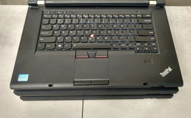 Ноутбук Lenovo ThinkPad T530 / 15.6'' (1366х768) TN / Intel Core i5-3210M (2 (4) ядра по 2.5 - 3.1 GHz) / 4 GB DDR3 / 320 GB HDD / Intel HD Graphics 4000 / WebCam