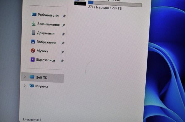 Монитор Б-класс Dell P2310Hc / 23" (1920x1080) TN / VGA, DVI, USB + Кабели (VGA, DVI, DisplayPort на выбор)&nbsp;и питания&nbsp;в комплекте