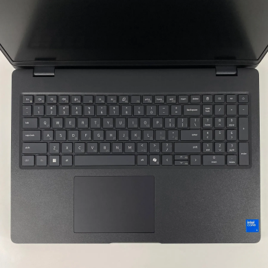 Ультрабук Dell Pro 16 PC16250 / 16" (1920x1200) IPS / Intel Core 3 100U (6 (8) ядер по 1.2 - 4.7 GHz) / 8 GB DDR5 / 256 GB SSD / Intel Graphics / WebCam / HDMI