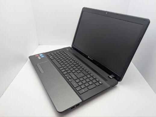 Ноутбук Packard Bell LS11HR / 17.3" (1600x900) TN / Intel Core i5-2430M (2 (4) ядра по 2.4 - 3.0 GHz) / 8 GB DDR3 / 120 GB SSD + 500 GB HDD / AMD Radeon HD 6550M, 1 GB GDDR3, 128-bit / WebCam / DVD-ROM