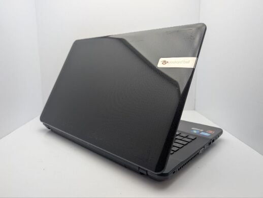 Ноутбук Packard Bell LS11HR / 17.3" (1600x900) TN / Intel Core i5-2430M (2 (4) ядра по 2.4 - 3.0 GHz) / 8 GB DDR3 / 120 GB SSD + 500 GB HDD / AMD Radeon HD 6550M, 1 GB GDDR3, 128-bit / WebCam / DVD-ROM