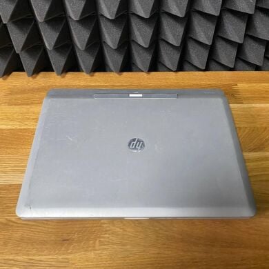 Нетбук-трансформер Б-клас HP EliteBook Revolve 810 G3 / 11.6" (1366x768) IPS Touch / Intel Core i5-5200U (2 (4) ядра по 2.2 - 2.7 GHz) / 12 GB DDR3 / 256 GB SSD / Intel HD Graphics 5500 / WebCam Нетбук-трансформер Б-клас HP EliteBook Revolve 810 G3 / 11.6" (1366x768) IPS Touch / Intel Core i5-5200U (2 (4) ядра по 2.2 - 2.7 GHz) / 12 GB DDR3 / 256 GB SSD / Intel HD Graphics 5500 / WebCam