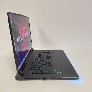 Ігровий ноутбук Б-клас Asus ROG Strix G18 G814JZ / 18.0" (2560x1600) IPS / Intel Core i9-13980HX (24 (32) ядер по 2.2 - 5.5 GHz) / 16 GB DDR5 / 512 GB SSD / nVidia GeForce RTX 4080, 12 GB GDDR6X, 192-bit / WebCam Ігровий ноутбук Б-клас Asus ROG Strix G18 G814JZ / 18.0" (2560x1600) IPS / Intel Core i9-13980HX (24 (32) ядер по 2.2 - 5.5 GHz) / 16 GB DDR5 / 512 GB SSD / nVidia GeForce RTX 4080, 12 GB GDDR6X, 192-bit / WebCam