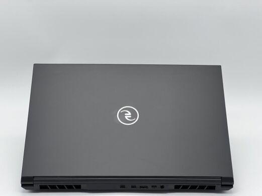 Игровой ноутбук Evoo Gaming 15 EG-LP10-BK / 15.6" (1920x1080) IPS / Intel Core i5-10300H (4 (8) ядра по 2.5 - 4.5 GHz) / 16 GB DDR4 / 480 GB SSD + 500 GB HDD / nVidia GeForce GTX 1650, 4 GB GDDR5, 128-bit / WebCam