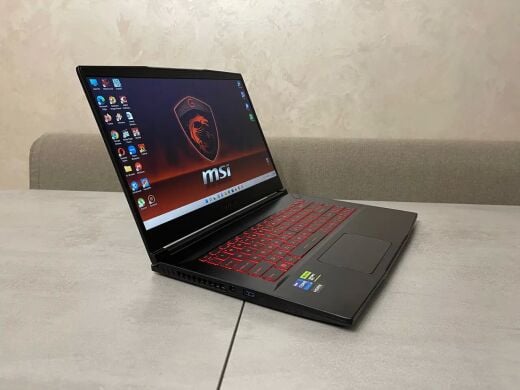 Игровой ноутбук MSI Thin GF63 12VF / 15.6" (1920x1080) IPS / Intel Core i7-12650H (10 (16) ядер по 3.5 - 4.7 GHz) / 16 GB DDR4 / 512 GB SSD / nVidia GeForce RTX 4060, 8 GB GDDR6, 128-bit / WebCam