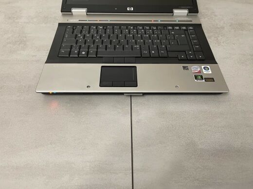 Мобільна робоча станція Б-клас HP EliteBook 8530w / 15.4" (1680x1050) TN / Intel Core 2 Duo T9400 (2 ядра по 2.53 GHz) / 4 GB DDR2 / 160 GB SSD / nVidia Quadro FX 770M, 512 MB GDDR3, 128-bit / WebCam / DVD-RW Мобільна робоча станція Б-клас HP EliteBook 8530w / 15.4" (1680x1050) TN / Intel Core 2 Duo T9400 (2 ядра по 2.53 GHz) / 4 GB DDR2 / 160 GB SSD / nVidia Quadro FX 770M, 512 MB GDDR3, 128-bit / WebCam / DVD-RW