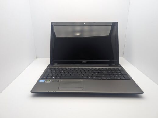 Ноутбук Acer Aspire 5750G / 15.6" (1366x768) TN / Intel Core i5-2450M (2 (4) ядра по 2.5 - 3.1 GHz) / 8 GB DDR3 / 120 GB SSD / nVidia GeForce GT 630M, 1 GB GDDR5, 128-bit / WebCam