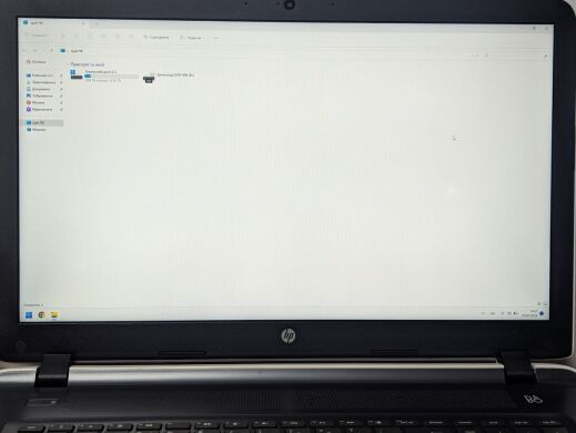 Ноутбук Б-клас HP Pavilion 17 / 17.3" (1920x1080) TN / AMD A10-5745M (4 ядра по 2.1 - 2.9 GHz) / 8 GB DDR3 / 360 GB SSD / AMD Radeon R7 M360, 2 GB GDDR3, 64-bit / WebCam / DVD-ROM