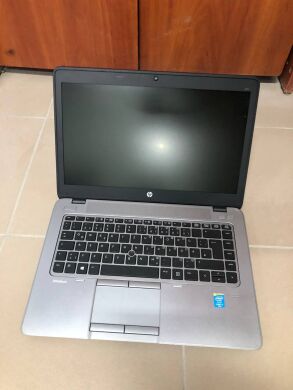 Ноутбук HP EliteBook 840 G2 / 14" (1600x900) TN / Intel Core i7-5600U (2 (4) ядра по 2.6 - 3.2 GHz) / 8 GB DDR3 / 240 GB SSD NEW / AMD Radeon R7 M260X, 1 GB GDDR5, 128-bit / WebCam Ноутбук HP EliteBook 840 G2 / 14" (1600x900) TN / Intel Core i7-5600U (2 (4) ядра по 2.6 - 3.2 GHz) / 8 GB DDR3 / 240 GB SSD NEW / AMD Radeon R7 M260X, 1 GB GDDR5, 128-bit / WebCam