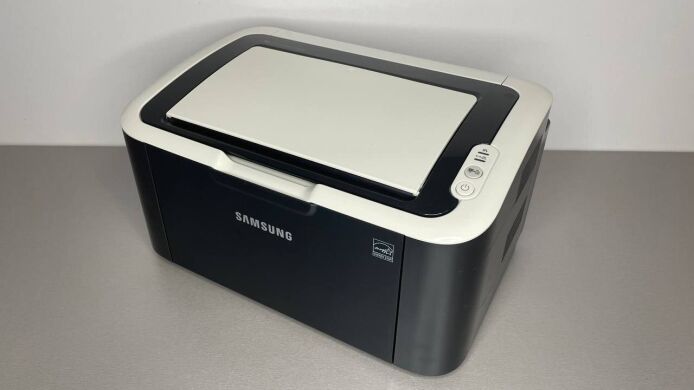 Принтер Samsung ML-1860 / лазерний монохромний друк / 1200x1200 dpi / A4 / 18 стор. хв / USB 2.0