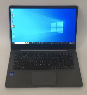 Ультрабук Asus Zenbook UX430U / 14" (1920x1080) IPS / Intel Core i5-8250U (4 (8) ядра по 1.6 - 3.4 GHz) / 8 GB DDR4 / 256 GB SSD / nVidia GeForce MX150, 2 GB GDDR5, 64-bit / WebCam / Win 10 Home