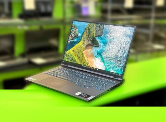 Ігровий ноутбук Lenovo Legion 5 Pro 16IAH7H / 16" (2560x1600) IPS / Intel Core i7-12700H (14 (20) ядер по 3.5 - 4.7 GHz) / 16 GB DDR5 / 1000 GB SSD M.2 / nVidia GeForce RTX 3070, 8 GB GDDR6, 256-bit / WebCam / Win 11 Home