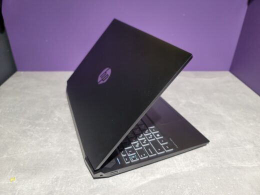Игровой ноутбук HP Pavilion Gaming 15-EС2823NO / 15.6" (1920x1080) IPS / AMD Ryzen 5 5600H (6 (12) ядер по 3.3 - 4.2 GHz) / 16 GB DDR4 / 1000 GB SSD / nVidia GeForce RTX 3050, 4 GB GDDR6, 128-bit / WebCam