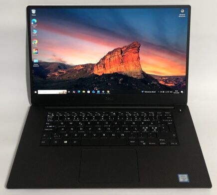 Мобильная рабочая станция Dell Precision 5520 / 15.6" (1920x1080) IPS / Intel Core i7-6820HQ (4 (8) ядра по 2.7 - 3.6 GHz) / 16 GB DDR4 / 256 GB SSD M.2 / nVidia Quadro M1200, 4 GB GDDR5, 128-bit / WebCam / Win 10 Pro