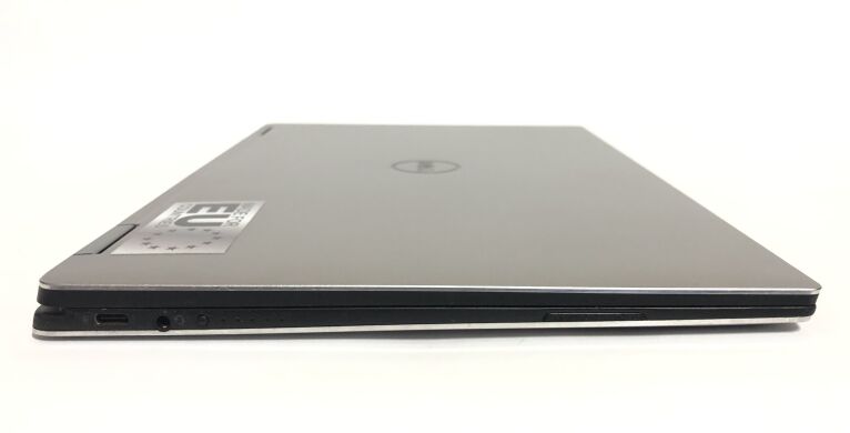 Ультрабук-трансформер Dell XPS 13 9365 / 13.3" (3200x1800) IPS Touch / Intel Core i7-7Y75 (2 (4) ядра по 1.3 - 3.6 GHz) / 8 GB DDR3 / 512 GB SSD NVMe / Intel HD Graphics 615 / WebCam / Win 10 Pro