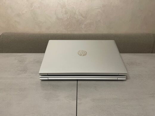 Ультрабук HP ProBook 450 G9 / 15.6" (1920x1080) IPS / Intel Core i5-1235U (10 (12) ядер по 3.3 - 4.4 GHz) / 16 GB DDR4 / 256 GB SSD M.2 / Intel Iris Xe Graphics / WebCam Ультрабук HP ProBook 450 G9 / 15.6" (1920x1080) IPS / Intel Core i5-1235U (10 (12) ядер по 3.3 - 4.4 GHz) / 16 GB DDR4 / 256 GB SSD M.2 / Intel Iris Xe Graphics / WebCam