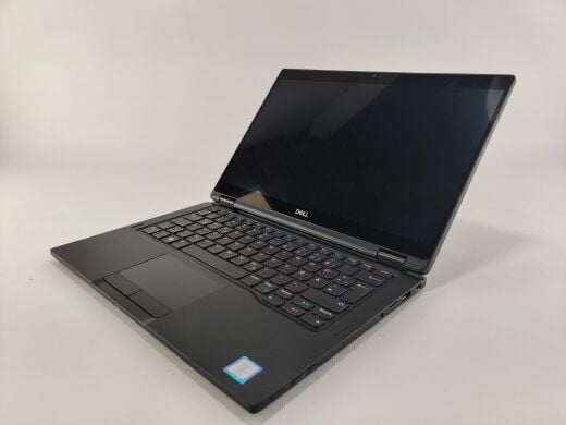 Ноутбук Dell Latitude 7390 / 13.3" (1920x1080) IPS Touch / Intel Core i7-8650U (4 (8) ядер по 1.9 - 4.2 GHz) / 16 GB DDR4 / 120 GB SSD M.2 / Intel UHD Graphics 620 / WebCam Ноутбук Dell Latitude 7390 / 13.3" (1920x1080) IPS Touch / Intel Core i7-8650U (4 (8) ядер по 1.9 - 4.2 GHz) / 16 GB DDR4 / 120 GB SSD M.2 / Intel UHD Graphics 620 / WebCam