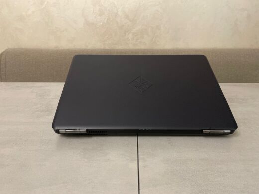 Ігровий ноутбук HP Omen 17-w253dx / 17.3" (1920x1080) IPS / Intel Core i7-7700HQ (4 (8) ядра по 2.8 - 3.8 GHz) / 16 GB DDR4 / 256 GB SSD + 500 GB HDD / nVidia GeForce GTX 1050 Ti, 4 GB GDDR5, 128-bit / WebCam