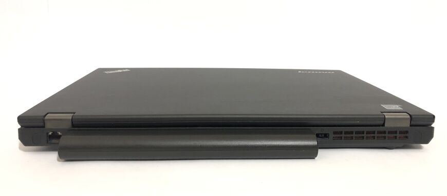 Мобільна робоча станція Б-клас Lenovo ThinkPad W540 / 15.6" (2880x1620) IPS / Intel Core i7-4800MQ (4 (8) ядра по 2.7 - 3.7 GHz) / 16 GB DDR3 / 256 GB SSD / nVidia Quadro K2100M, 2 GB GDDR5, 128-bit / WebCam / Win 10 Pro